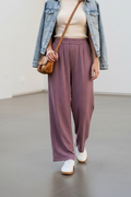 Pantalon large effet mousseline gauffrée – mauve poudré - Dazy