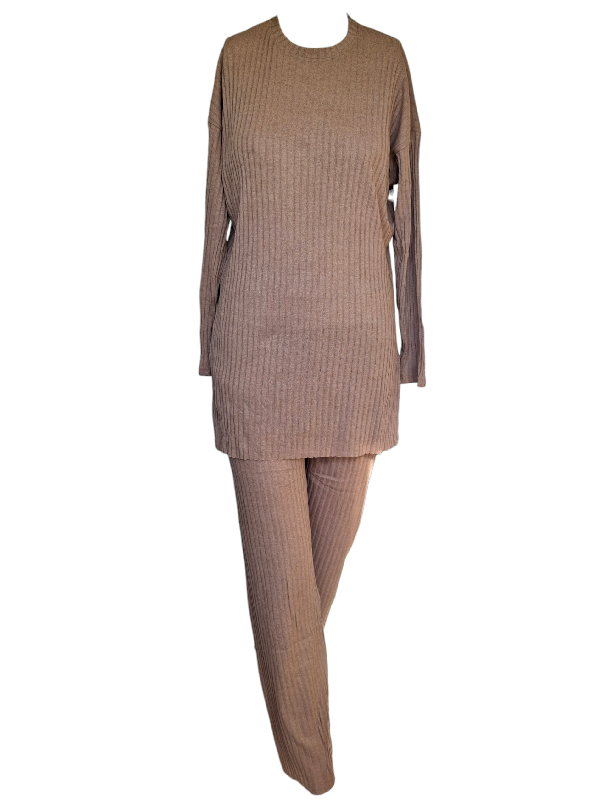 Ensemble loungewear en maille côtelée – Confort & Élégance
