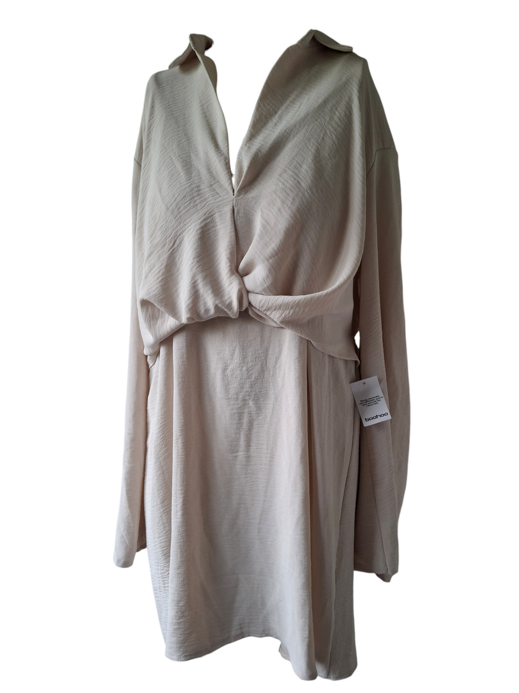 Robe Chemise Torsadée – Élégance Décontractée en Crème - Boohoo