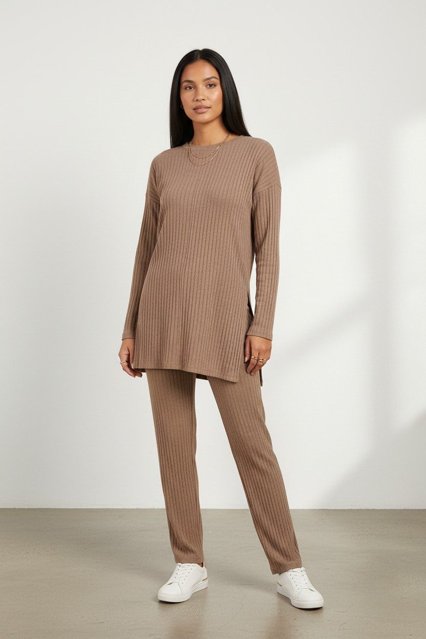 Ensemble loungewear en maille côtelée – Confort & Élégance